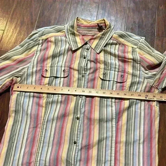 I.E. Relaxed Button Down - Picture 4 of 5